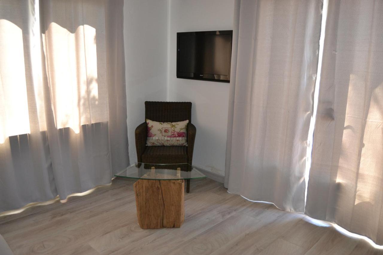 B & B "Les Charmettes" Vedène Екстериор снимка